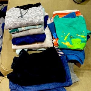 Cat & Jack 2t boys lot